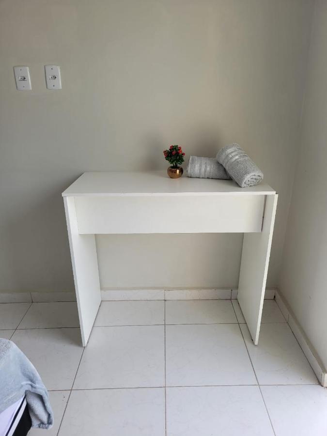 Sobrado 4 Amplo E Confortavel Em Condominio Corumba Bagian luar foto