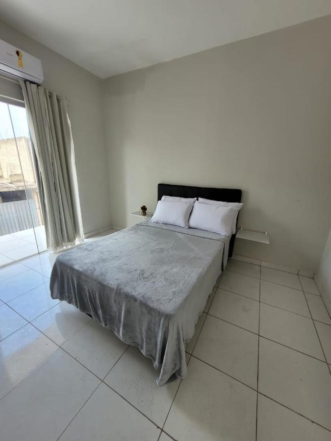 Sobrado 4 Amplo E Confortavel Em Condominio Corumba Bagian luar foto